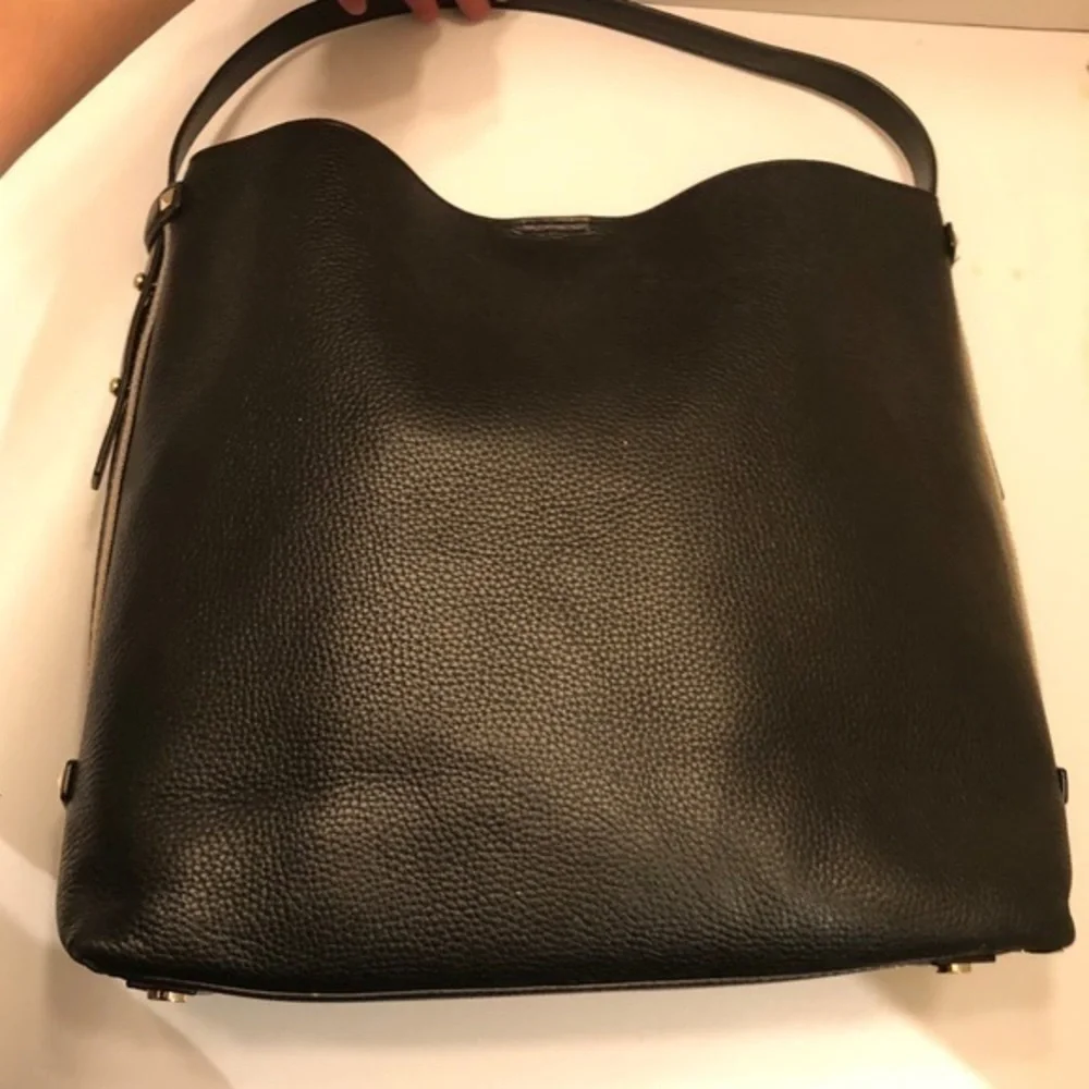 Michael kors black leather tote bag and pouchette